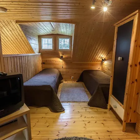 Komsikko B By Interhome * Äkäslompolo
